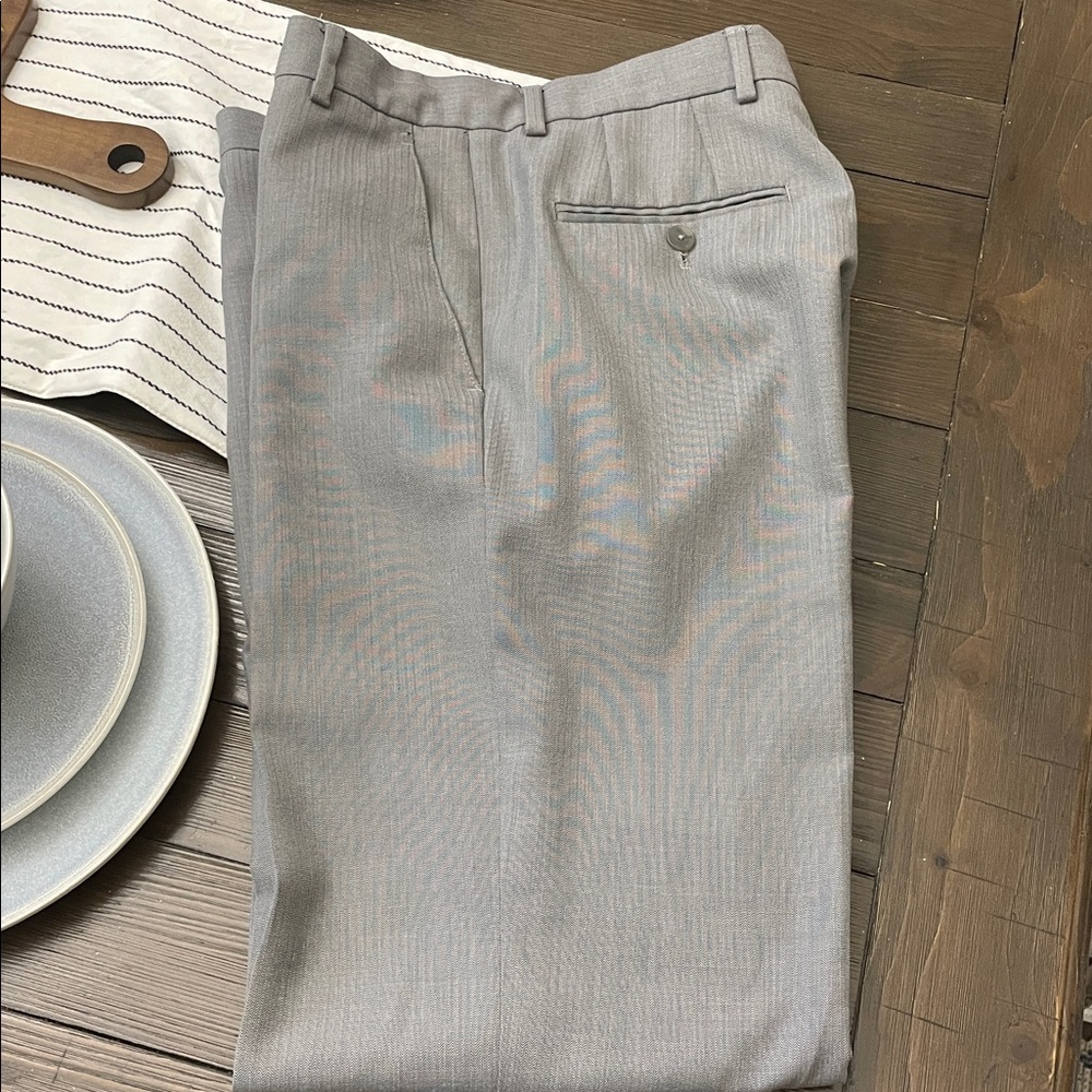 Kenneth Cole Light Gray Men's Flat Front Shorts